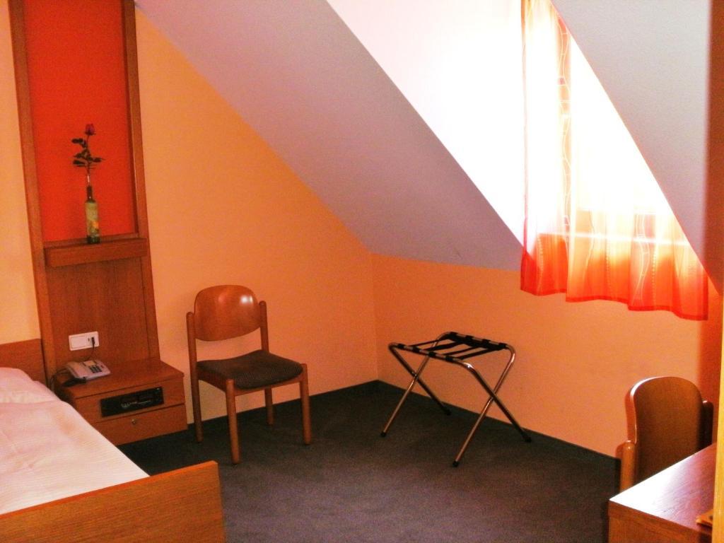 Cadolzburg Gasthof Landhotel Gruner Baum المظهر الخارجي الصورة