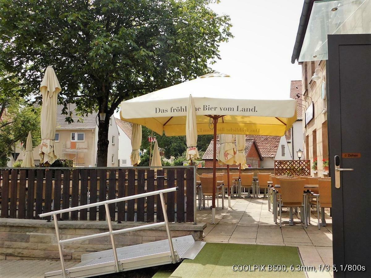 Cadolzburg Gasthof Landhotel Gruner Baum المظهر الخارجي الصورة
