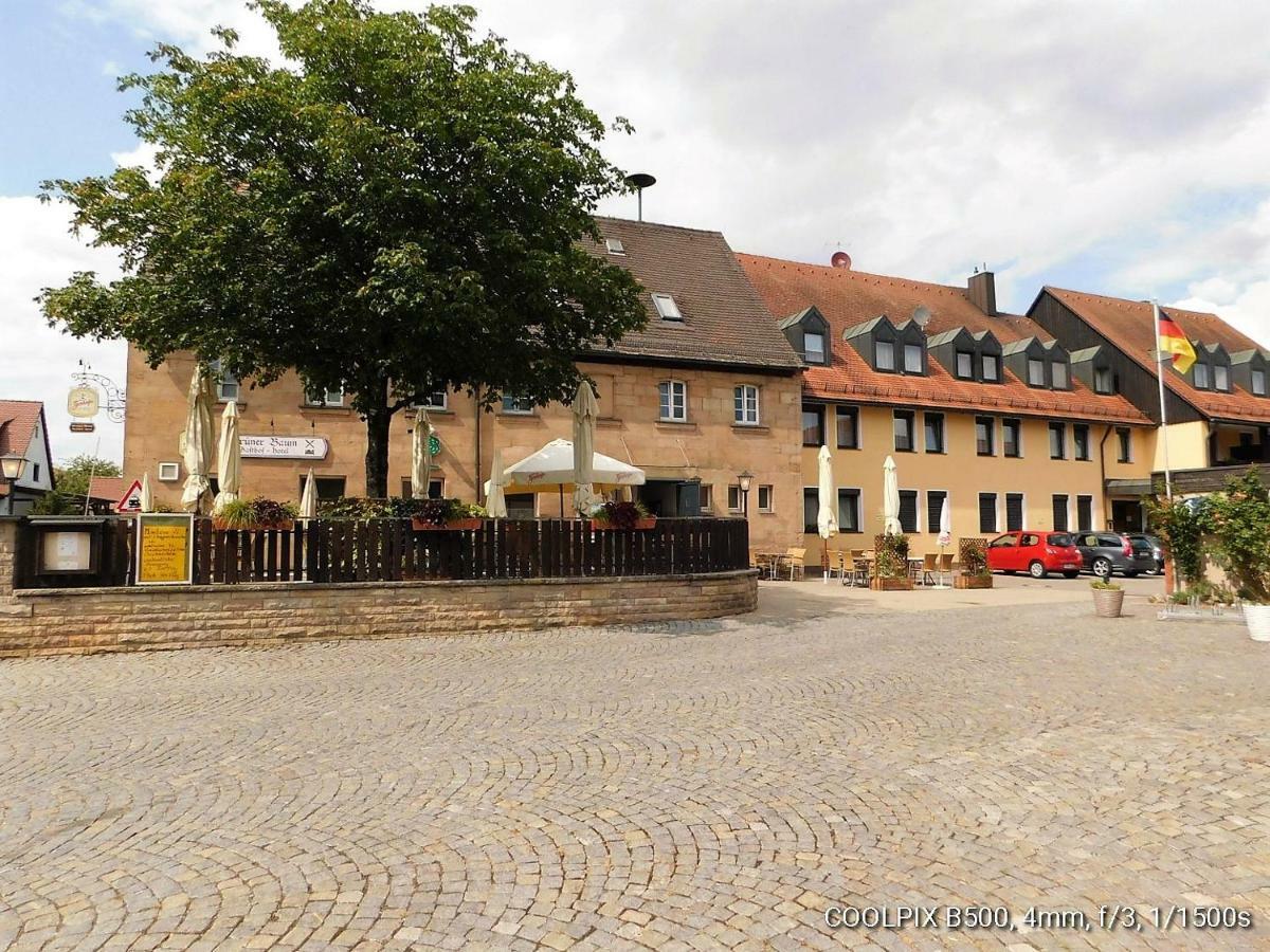 Cadolzburg Gasthof Landhotel Gruner Baum المظهر الخارجي الصورة